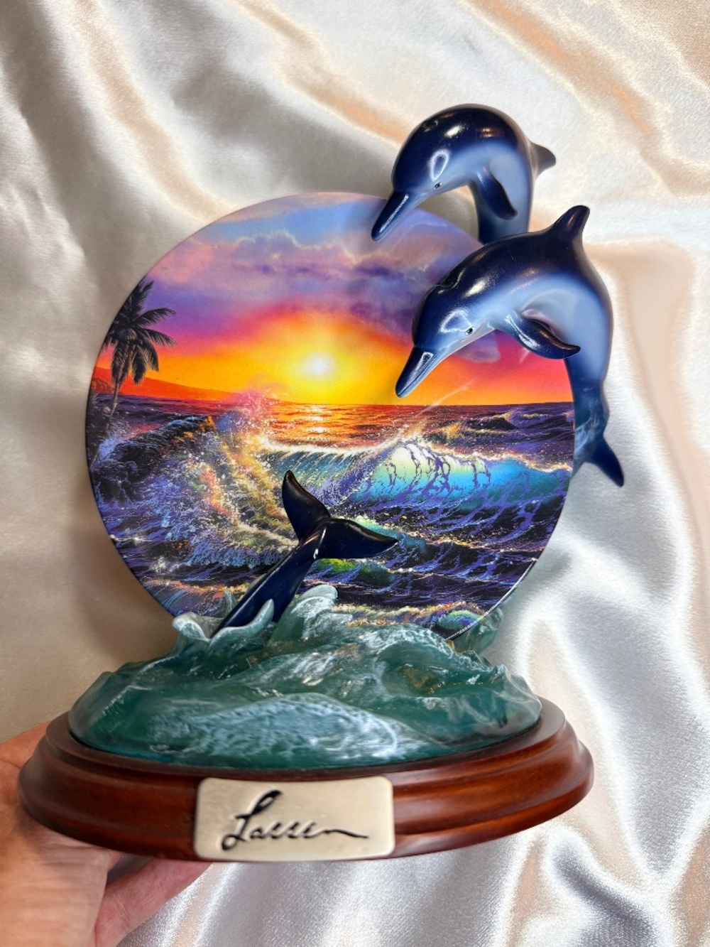 Lassen Sunset Splash Paradise Discovery Bradford Exchange Dolphin Figurine Plate